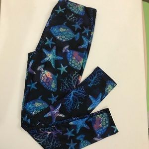 Underwater fishes and corals Leggings OS